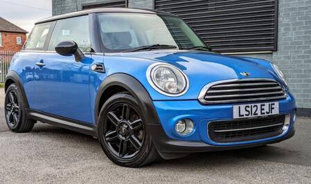 MINI HATCH 1.6 Cooper Pimlico Hatch